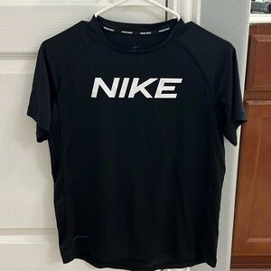 Boys Nike dri fit XL